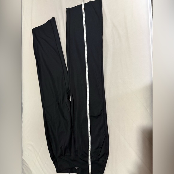 Soothefeel Black Wide-leg pant - Picture 8 of 9